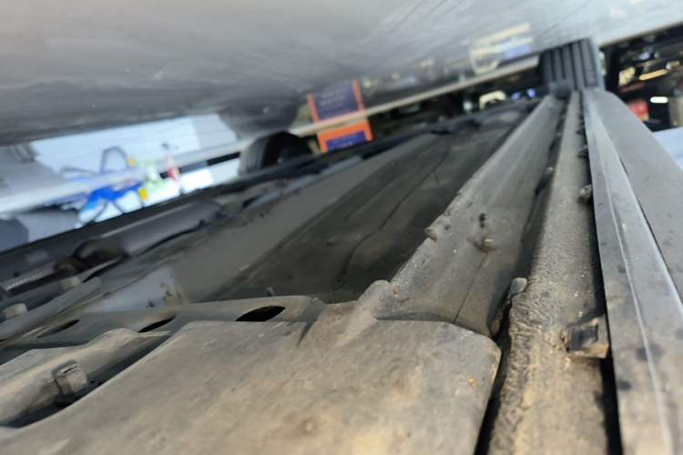 Used Lynk & Co 03 2023 1.5TD DCT JingPlus Right Side Sill