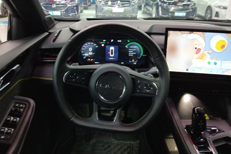 Used Lynk & Co 03 2023 2.0TD DCT H-Power Halo Steering Wheel