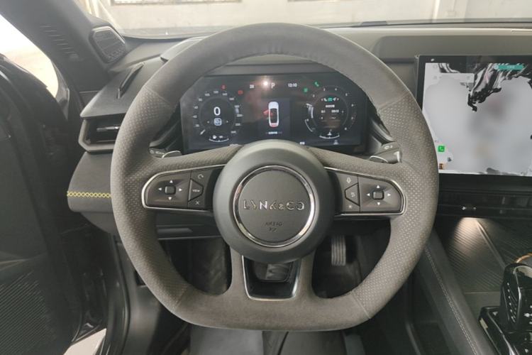 Used Lynk & Co 03 2023 2.0TD DCT JingPro Steering Wheel