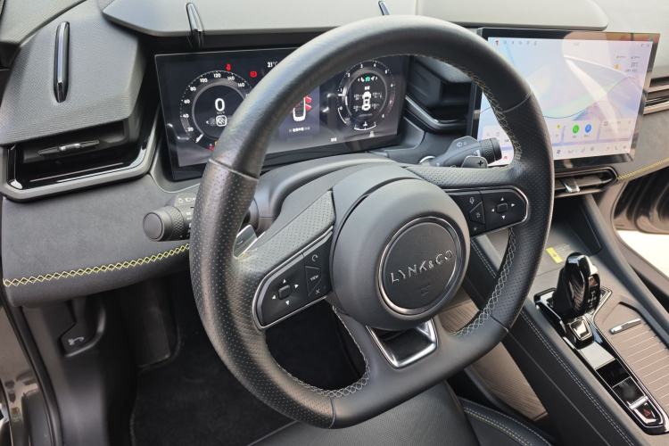 Used Lynk & Co 03 2023 1.5TD DCT JingPro Steering Wheel
