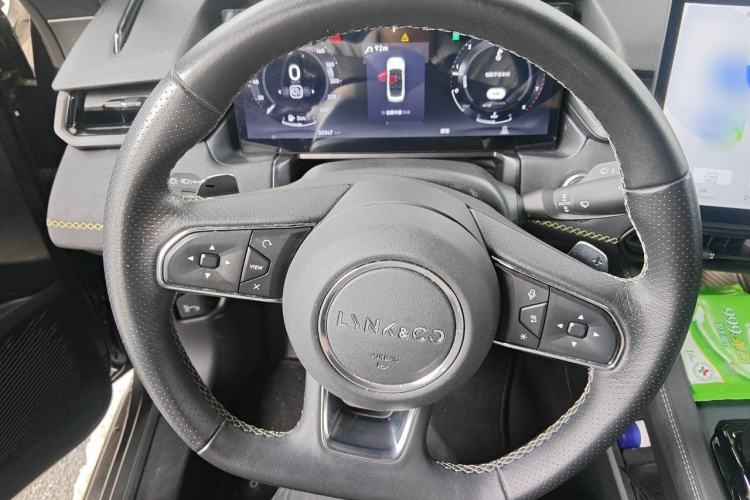 Used Lynk & Co 03 2023 1.5TD DCT JingPro Steering Wheel