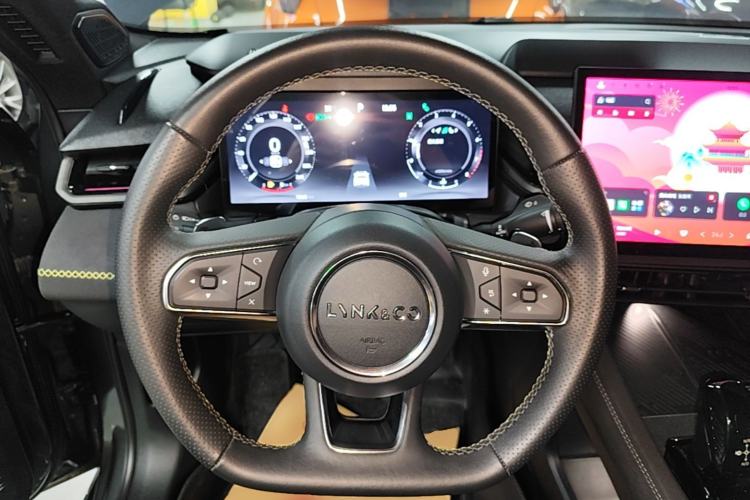 Used Lynk & Co 03 2023 1.5TD DCT JingPro Steering Wheel