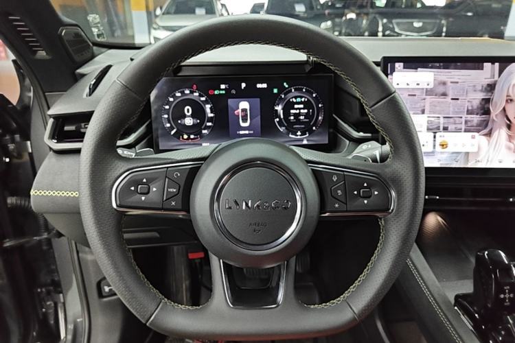 Used Lynk & Co 03 2023 2.0TD DCT JingPro Steering Wheel