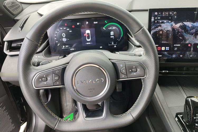 Used Lynk & Co 03 2023 1.5TD DCT JingPro Steering Wheel