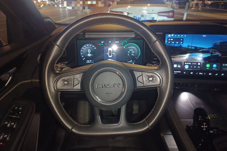 Used Lynk & Co 03 2023 2.0TD DCT JingPro Steering Wheel
