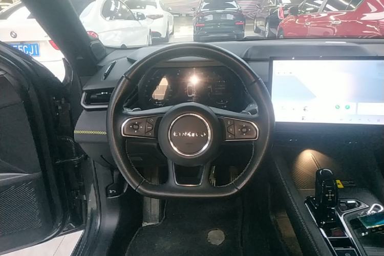 Used Lynk & Co 03 2023 1.5TD DCT JingPro Steering Wheel