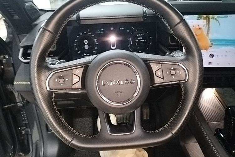 Used Lynk & Co 03 2023 1.5TD DCT JingPro Steering Wheel