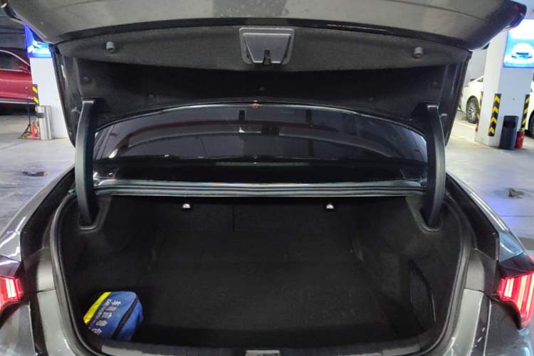 Used Lynk & Co 03 2023 2.0TD DCT JingPro Trunk