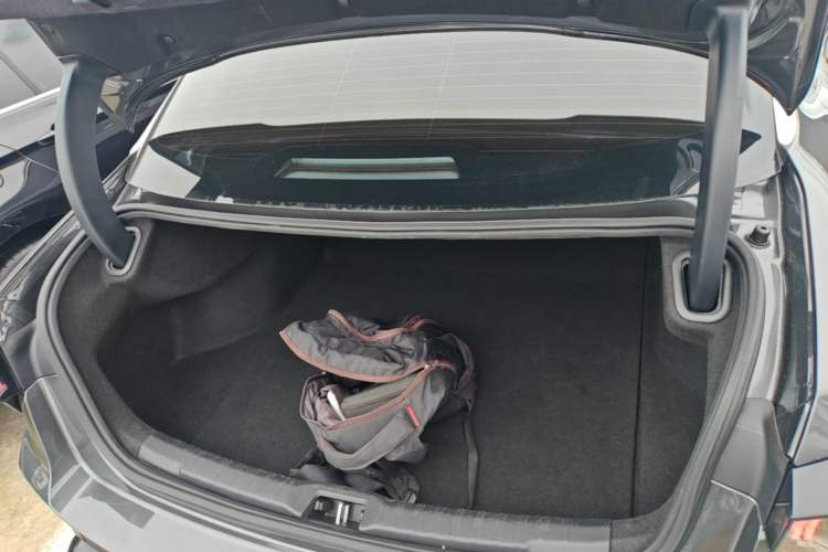 Used Lynk & Co 03 2023 1.5TD DCT JingPlus Trunk
