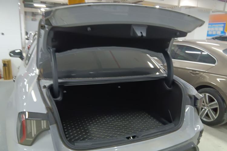Used Lynk & Co 03 2023 1.5T EM-F PM Trunk