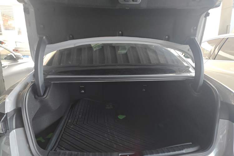 Used Lynk & Co 03 2023 1.5T EM-F PM Trunk