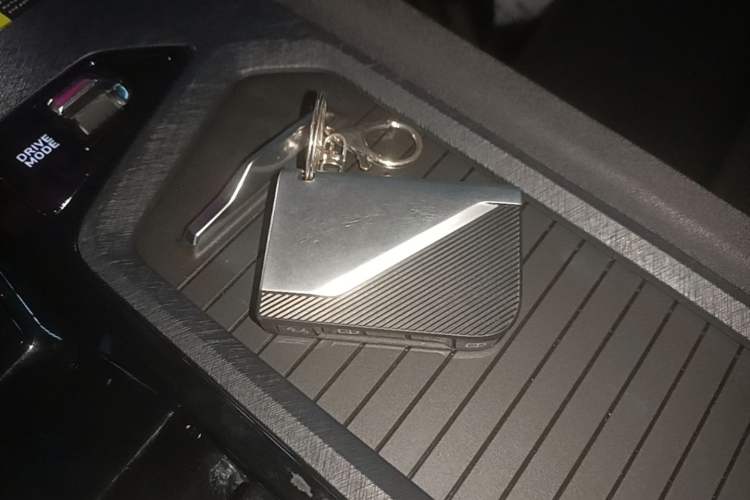 Used Lynk & Co 03 2023 2.0TD DCT JingPro Vehicle Key