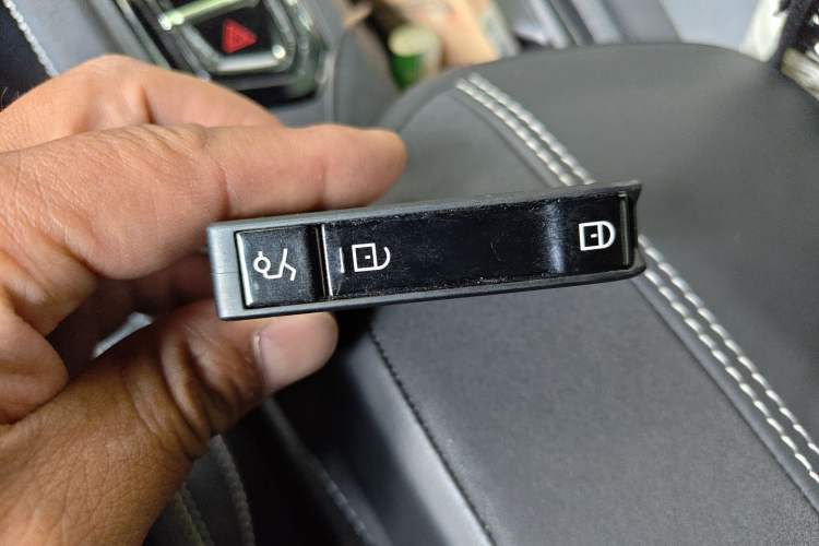 Used Lynk & Co 03 2023 2.0TD DCT JingPro Vehicle Key