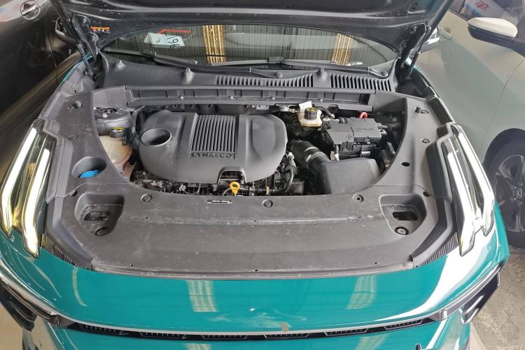 Used Lynk & Co 03 2023 1.5TD DCT JingPro Engine Bay