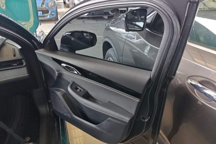 Used Lynk & Co 03 2023 1.5TD DCT JingPro Right Front Door Interior