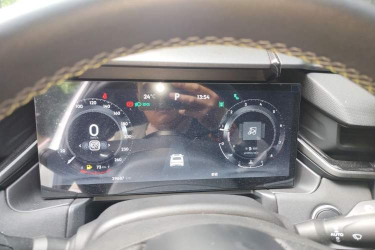 Used Lynk & Co 03 2023 1.5TD DCT JingPro Instrument Cluster