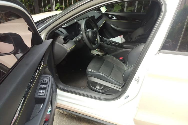 Used Lynk & Co 03 2023 1.5TD DCT JingPro Left Front Seat