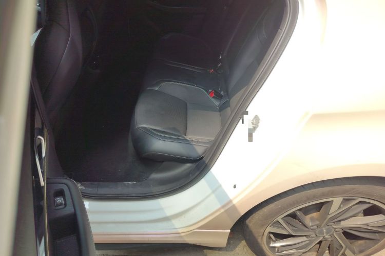 Used Lynk & Co 03 2023 1.5TD DCT JingPro Left Rear Seat