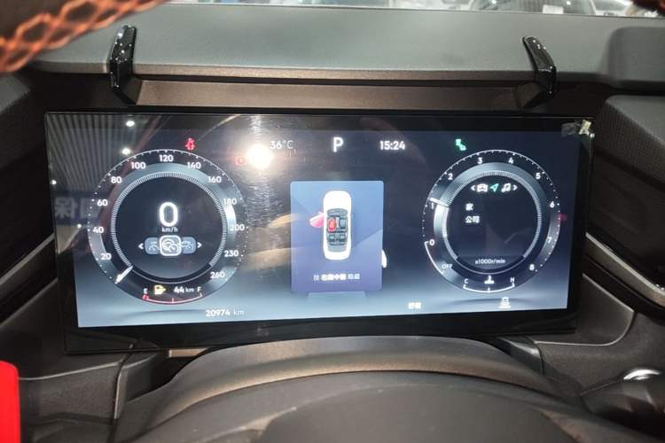 Used Lynk & Co 03 2023 2.0TD DCT H-Power Halo Instrument Cluster