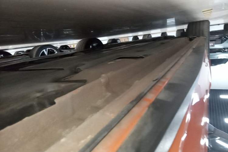 Used Lynk & Co 03 2023 2.0TD DCT JingPro Left Side Sill