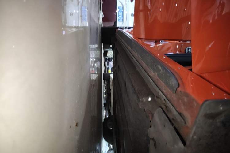 Used Lynk & Co 03 2023 2.0TD DCT H-Power Halo Right Side Sill
