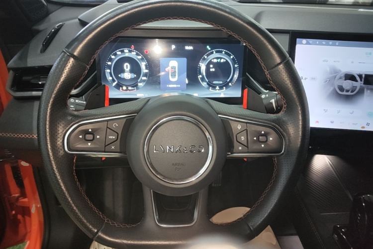 Used Lynk & Co 03 2023 2.0TD DCT H-Power Halo Steering Wheel