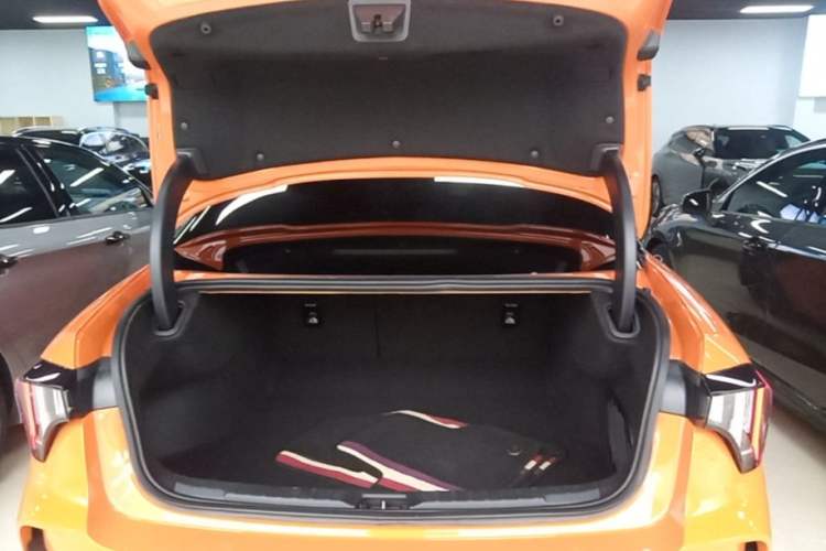 Used Lynk & Co 03 2023 2.0TD DCT JingPro Trunk