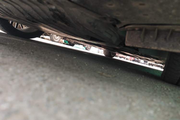Used Lynk & Co 03 2023 2.0TD DCT JingPro Chassis Front Left