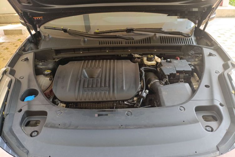 Used Lynk & Co 03 2023 2.0TD DCT JingPro Engine Bay