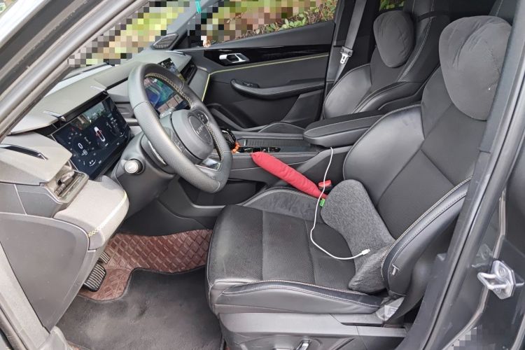Used Lynk & Co 03 2023 2.0TD DCT JingPro Left Front Seat