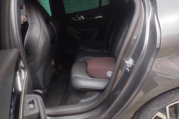 Used Lynk & Co 03 2023 2.0TD DCT JingPro Left Rear Seat