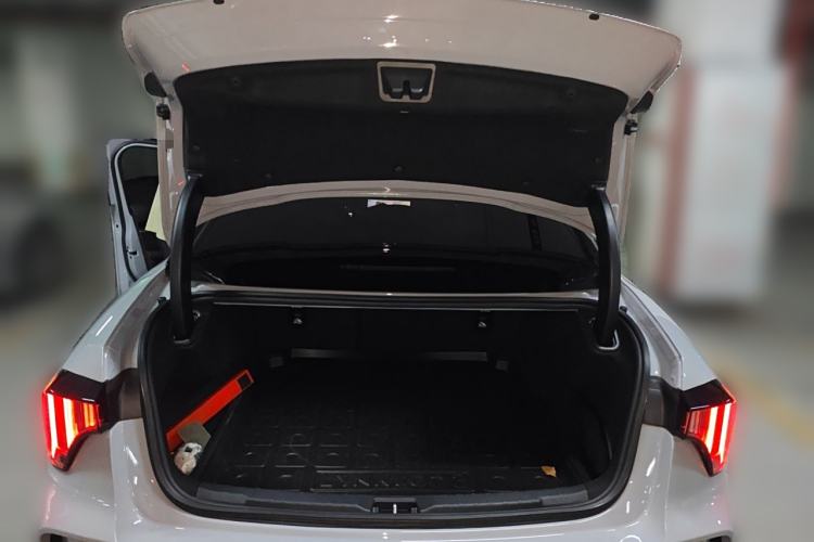 Used Lynk & Co 03 2023 1.5T EM-F PM Trunk