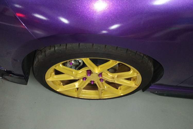 Used Lynk & Co 03 2023 03+ 2.0TD Automatic Yufeng Edition Left Front Wheel Hub