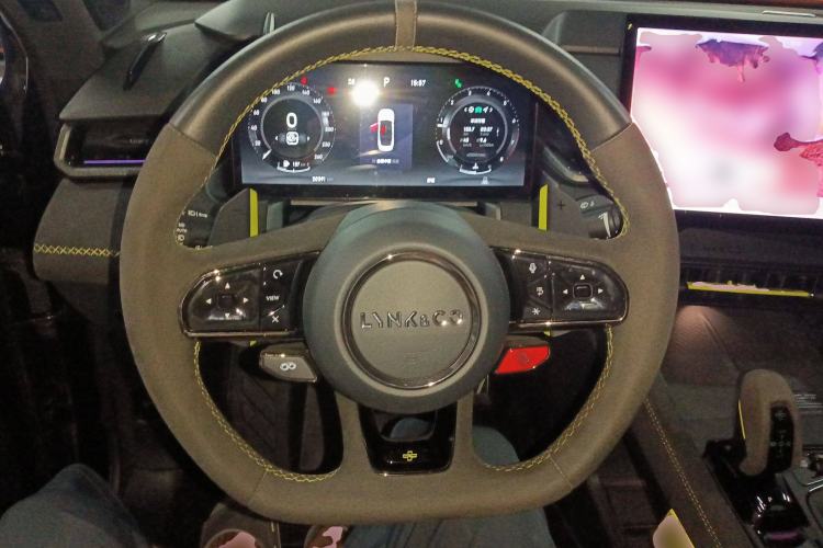 Used Lynk & Co 03 2023 03+ 2.0TD Automatic Yufeng Edition Steering Wheel