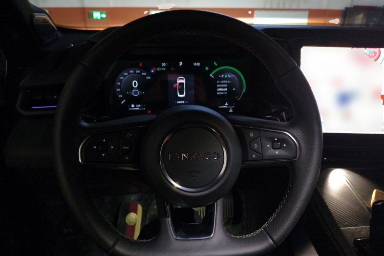 Used Lynk & Co 03 2023 1.5TD DCT JingPro Steering Wheel