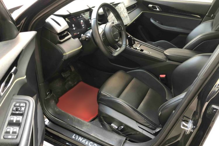 Used Lynk & Co 03 2023 1.5T EM-F PM Interior 4