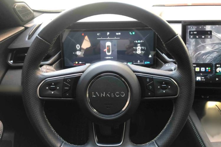 Used Lynk & Co 03 2023 1.5T EM-F PM Steering Wheel