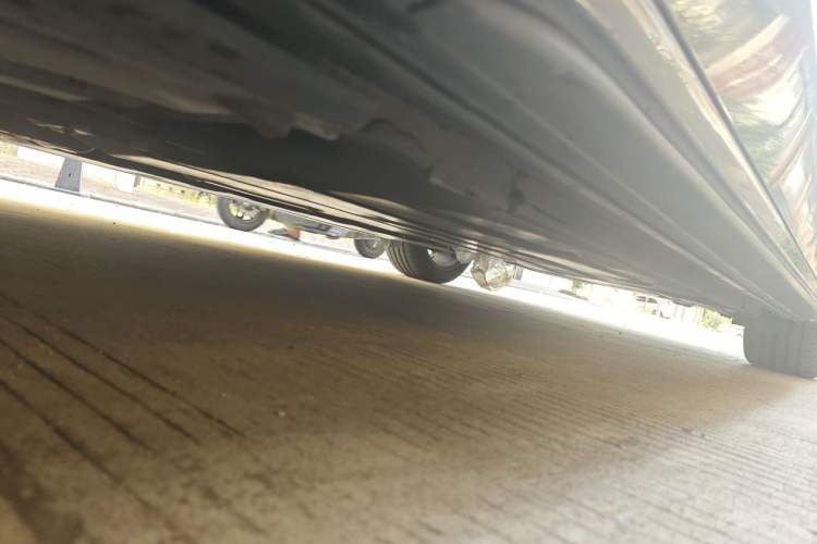 Used Lynk & Co 03 2023 1.5TD DCT JingPro Chassis Front Left