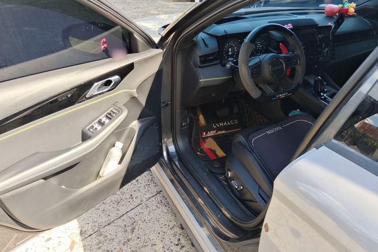 Used Lynk & Co 03 2023 2.0TD DCT H-Power Halo Driver Seat