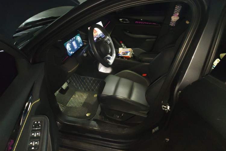 Used Lynk & Co 03 2023 1.5TD DCT JingPro Driver Seat