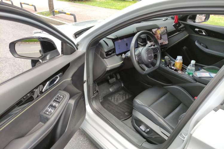 Used Lynk & Co 03 2023 1.5T EM-F PM Driver Seat