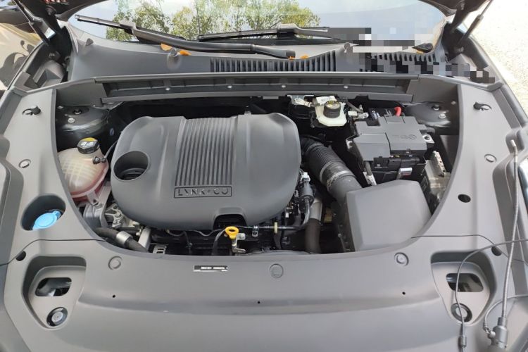 Used Lynk & Co 03 2023 1.5TD DCT JingPlus Engine Bay