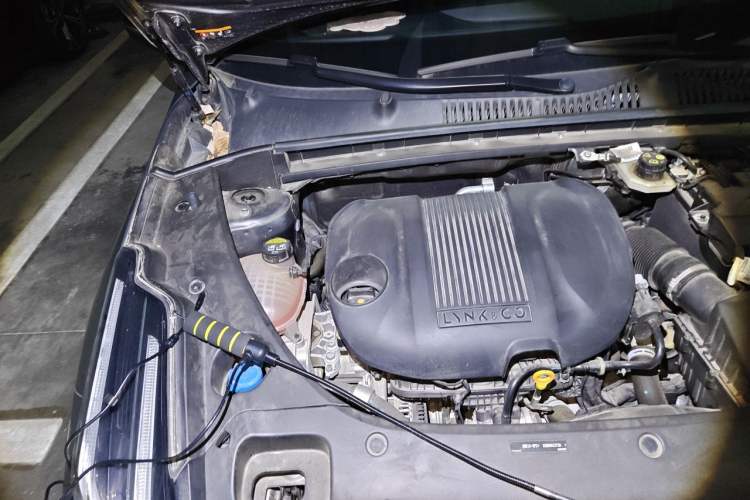 Used Lynk & Co 03 2023 1.5TD DCT JingPro Engine Bay Right