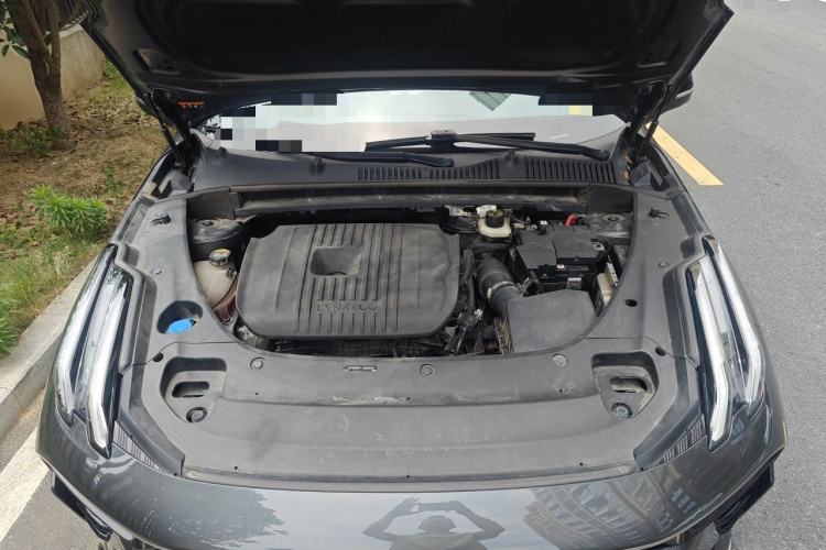 Used Lynk & Co 03 2023 2.0TD DCT JingPro Engine Bay