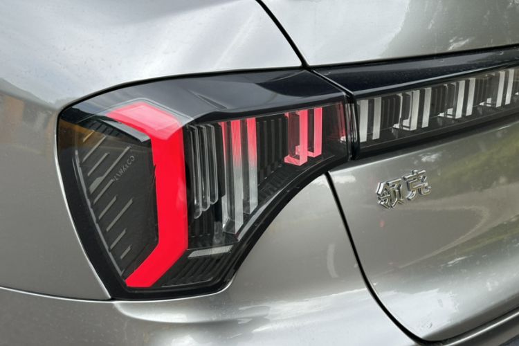 Used Lynk & Co 03 2023 2.0TD DCT H-Power Halo Exterior 11