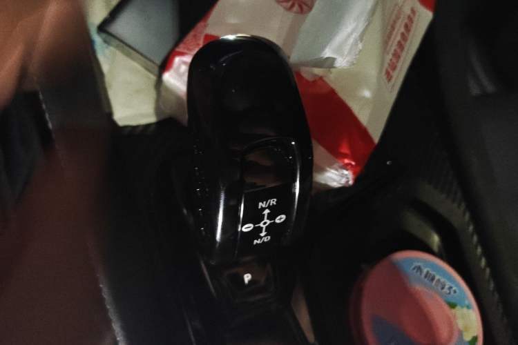 Used Lynk & Co 03 2023 1.5TD DCT JingPro Gear Lever
