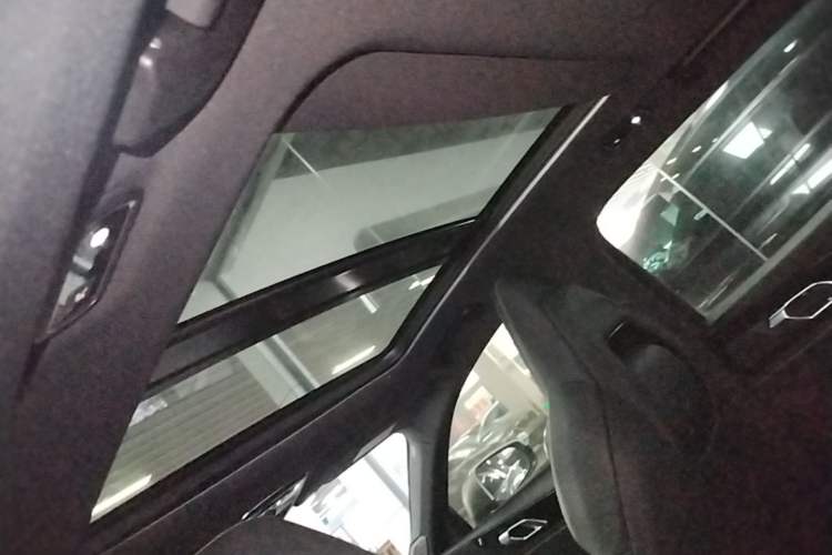Used Lynk & Co 03 2023 2.0TD DCT JingPro Headliner