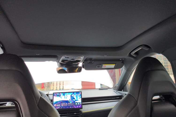 Used Lynk & Co 03 2023 1.5TD DCT JingPro Headliner