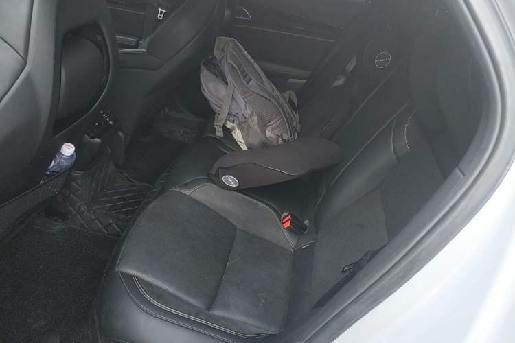 Used Lynk & Co 03 2023 1.5T EM-F PM Interior 4