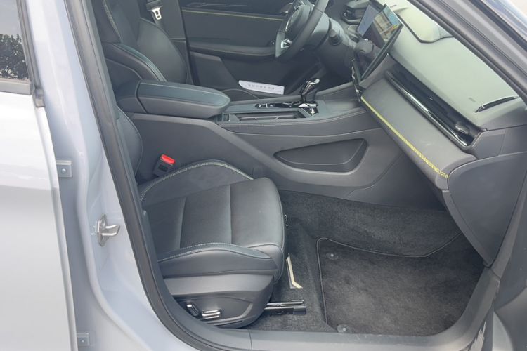 Used Lynk & Co 03 2023 1.5T EM-F PM Interior 4